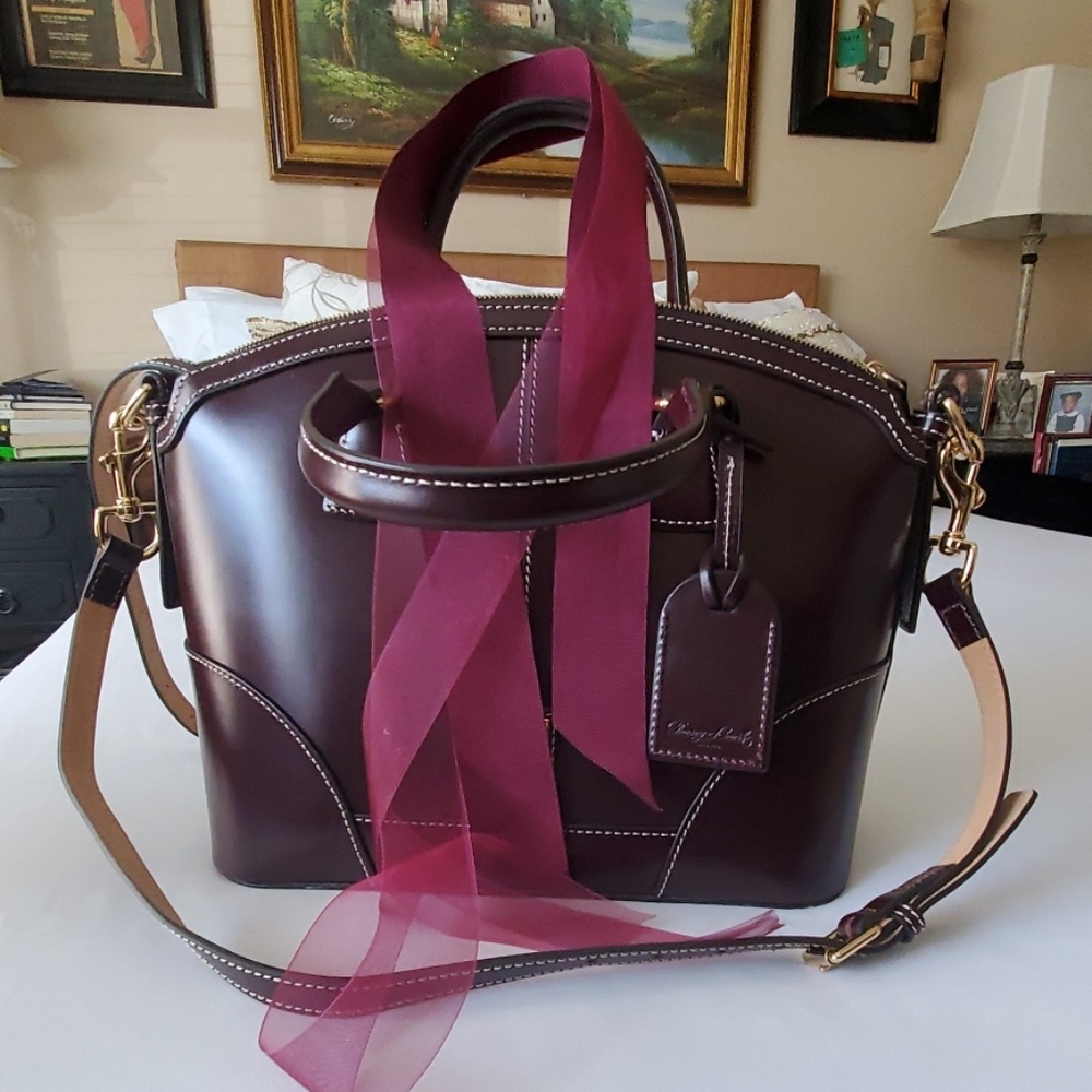 SOLD!!! Dooney & Burke - Picture 2 of 8